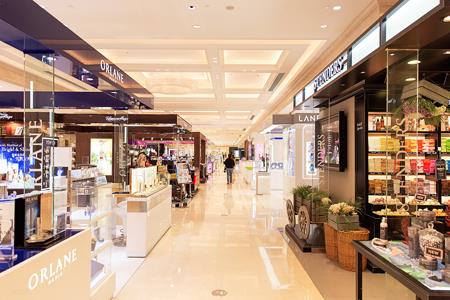 日本百货业承压 3月销售年比下降3.5%，二手市场逆势崛起